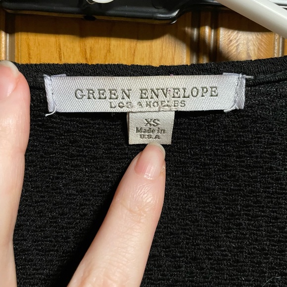 Green Envelope Flutter Sleeve Cardigan - Picture 3 of 4